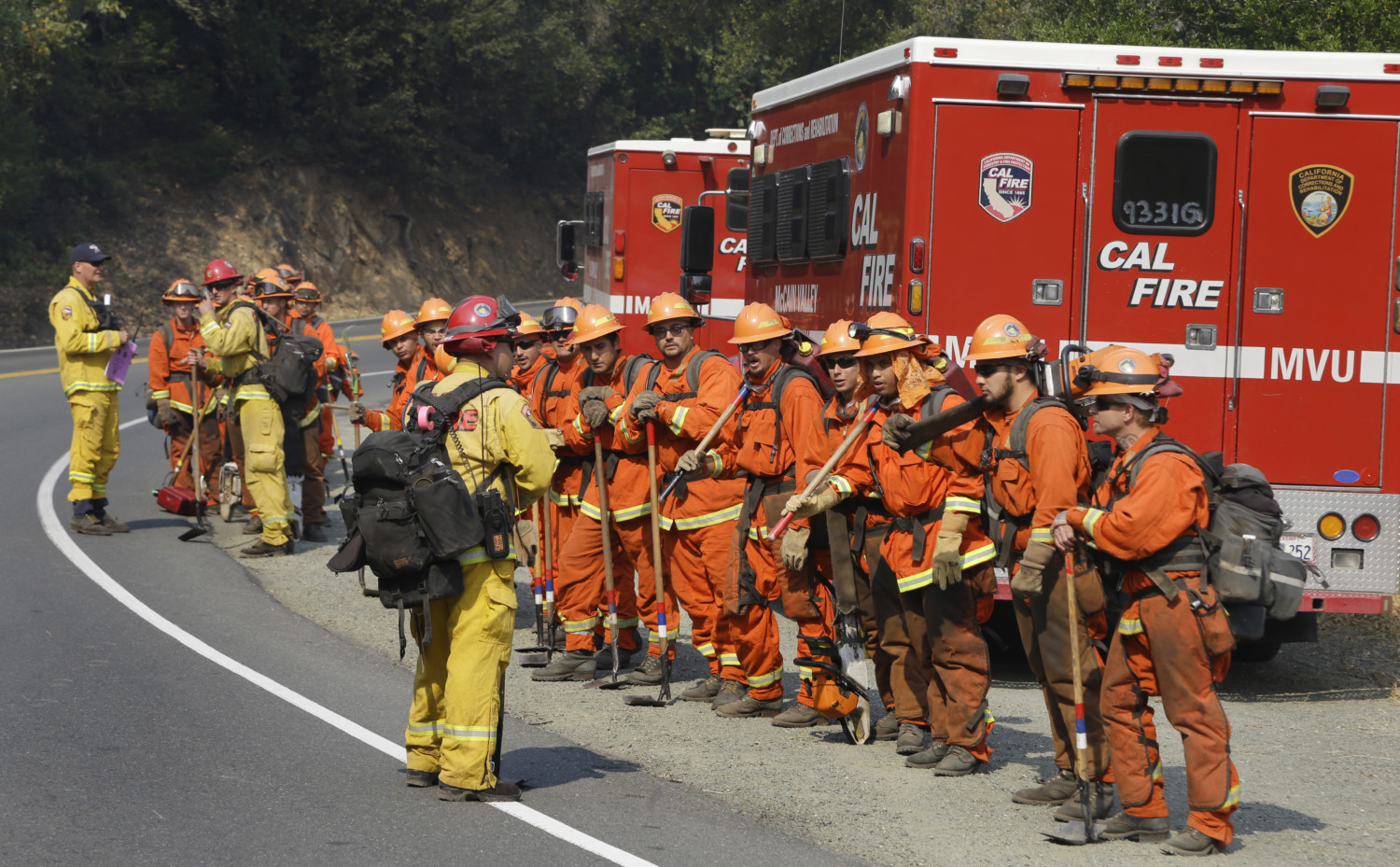 california-inmate-firefighters.jpg